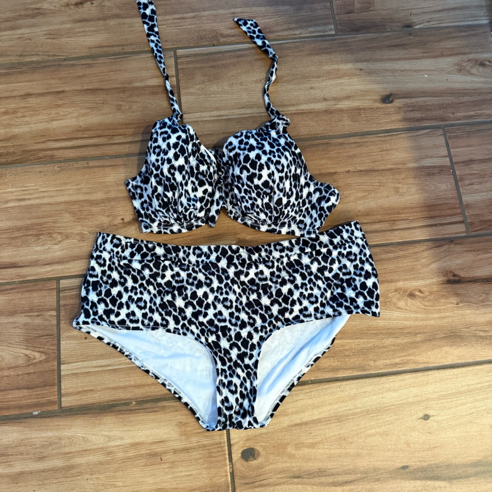 Swimsuits For All Black and White Leopard Print High-Waist Bikini